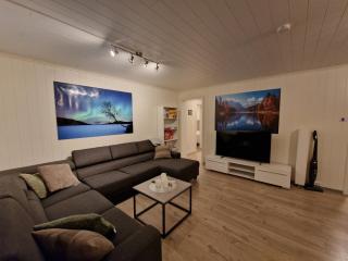 Apartment in Tromsø with jacuzzi - 9