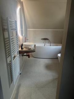 Bed and Breakfast 1691 - 6