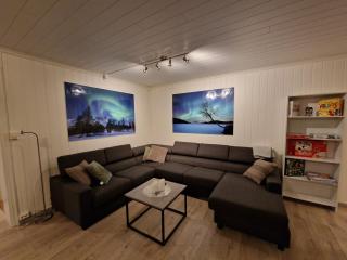 Apartment in Tromsø with jacuzzi - 3