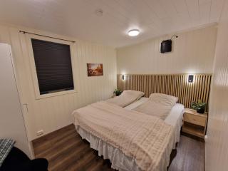 Apartment in Tromsø with jacuzzi - 4