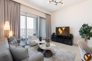 Vogue Vacation Homes, Downtown Views II with Easy Access to Dubai Mall Via a Climate Controlled Bridge, One Bedroom Apartment with Balcony and City View - 2