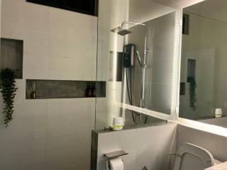 Ellie House Phuket Old Town - 7