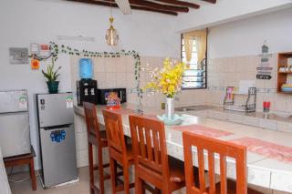 Palm Beach Apartments - 6