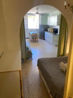 T1 - Centre ville rez-de-chaussée - 4