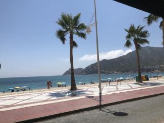 Mediterranean Escape with Garden - 8