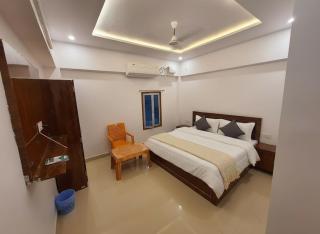 Ganpati Guest House - 9
