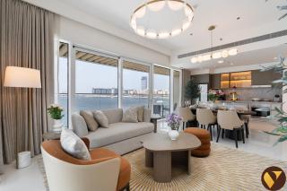 Vogue Vacation Homes, Emaar Beachfront Grand Bleu Designed by Elie Saab, near JBR and Palm Jumeirah, Two Bedroom Apartment with Balcony and Private Beach, Access to all Amenities - 9
