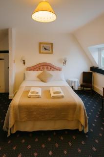 4 Bed Cottage with Hot Tub near Wyboston Lakes - 4