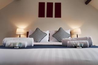 The Cromwell Arms Inn - 5