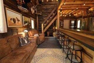 Private 600 Acres WiFi Hot Tub Wolf Pen - 5