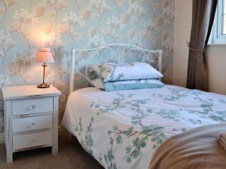 Squirrel Cottage - 2