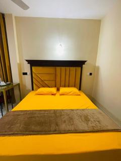 Great Victoria Palace - 4