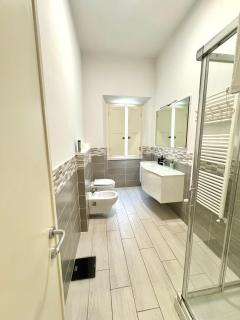 On the banks of Santa Croce - 6