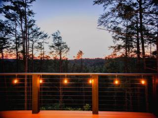 Private Lux Getaway Hot Tub Double Shower Cabana - 3