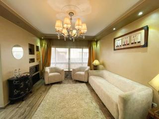 Stylish 2BR, 5 min to CAI Airport, Balcony, Free Snacks - 3