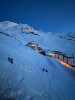 Cosy Apartment Next to Val Thorens Ski In-Out with WiFi - 1