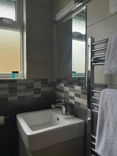 St. Davids Cross Hotel - St. Davids - 9