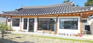 Hanok Stay Seondukdang - 8