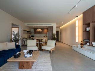 2BR Luxury serviced apartment at lake view residence - 8