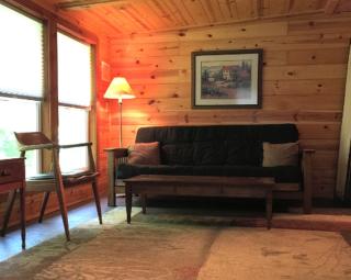Pet-Friendly Cottage Overlooking a Koi Pond near Mark Twain National Forest, Missouri - 7