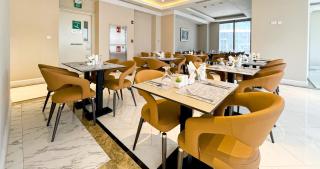 Westpac Hotel & Suites - Westbay Doha - 2