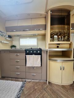 Caravana dintre nuci - 6