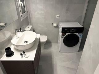 Alexandra's Apartment - 2