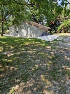 Cottage with large garden - 3