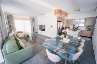 TG NEW Luxury Private Resort & SPA Villas - Heated Salty Swimming Pool, Outdoor Jacuzzi, Sauna, Exotic Garden - 7