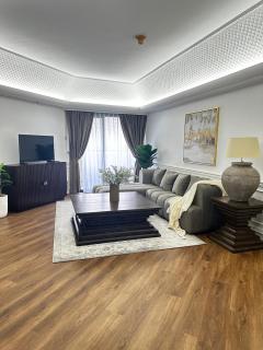 3br luxury sudirman tower ,next mall lippo nusantara - 9