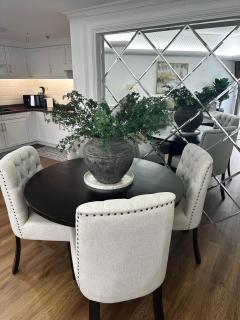 3br luxury sudirman tower ,next mall lippo nusantara - 6