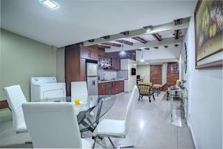 Premium Duplex Suite Rooftop & Comfort Center - 7