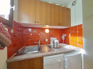 Studio cabine 4 pers. au pied des pistes avec parking - FR-1-241-227 - 2