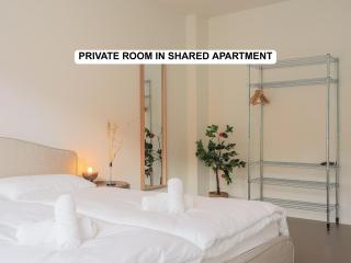 Modernes Hostel, Privatzimmer in Shared Apartment, WYBA Living - 0