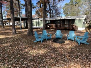 Amazing Vacation Rental in Sabine National Forest on Toledo Bend Lake for a Fantastic Family Escape in Hemphill, Texas - 8