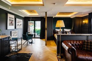 Suite Deluxe by KN - 4