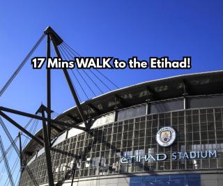 FREE parking, LARGE House for Contractors & Families, Sleeps 5, 5 mins to Etihad Stadium - 7