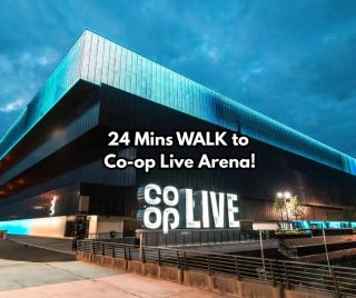 FREE parking, LARGE House for Contractors & Families, Sleeps 5, 5 mins to Etihad Stadium - 5