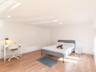 The Valderribas Residences - 5