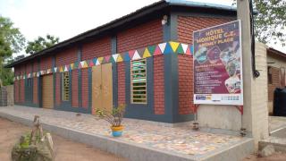 Monique CZ Abomey Plage - 3