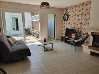 Maison avec Patio, 3 chambres et jardin - 2