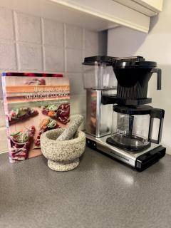 Aurora-Ready Cozy Tromsø Apartment - 5