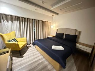 2 BHK Luxuries Apartment At Goldcrest Mall DHA - 6