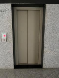 Bright & Airy 2BHK Apartment - AC, Wi-Fi & Parking - 7