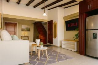 Panoramic Loft Unique Windows and Views - 2