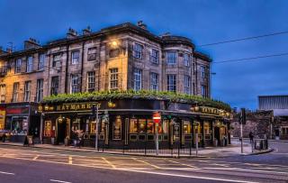 Three Bedrooms Flat in Central Edinburgh Old Town , Grassmarket Heart of Edinburgh Flat Sleeps 6 , EH1 58 Grassmarket, Edinburgh - 9