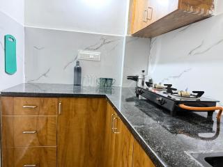 Corner House for parties 1BHK - 8