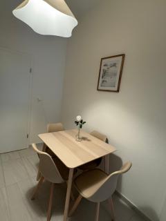 Studiowohnung und Zimmer, Basel-Stadt, Cozy studio with private terrace and direct access, close to Basel city center - Bâle - 1