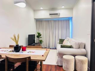 One Bedroom Unit - Ivory Residences Near DMSF Medical School & Abreeza Mall - 1