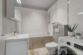 Nowa Praga by LookAp - darmowy parking! - 4